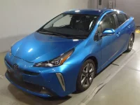 Цена авто Toyota Prius с аукционов Японии, номер кузова ZVW55, пробег 82 000, оценка 2