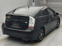 Цена авто Toyota Prius с аукционов Японии, номер кузова ZVW30, пробег 178 000, оценка 6