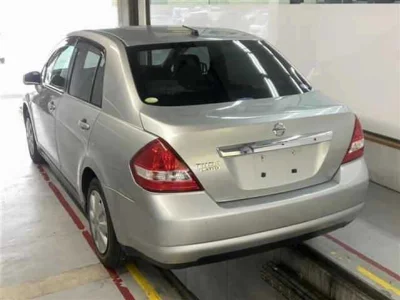 NISSAN TIIDA LATIO