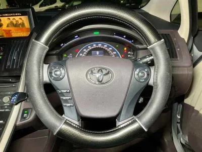 TOYOTA SAI