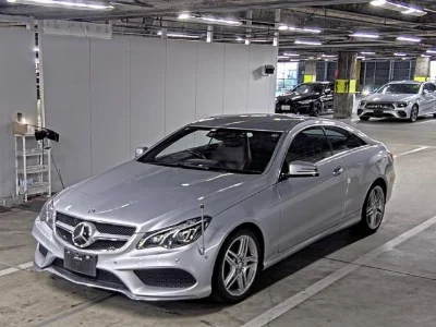 MERCEDES BENZ E CLASS