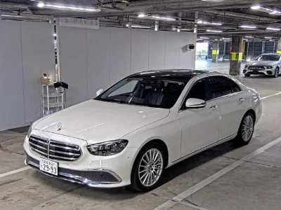 MERCEDES BENZ E CLASS