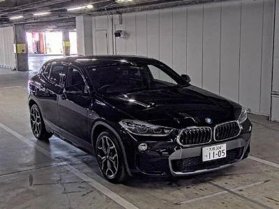 BMW X2