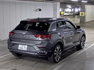 VOLKSWAGEN T-ROC
