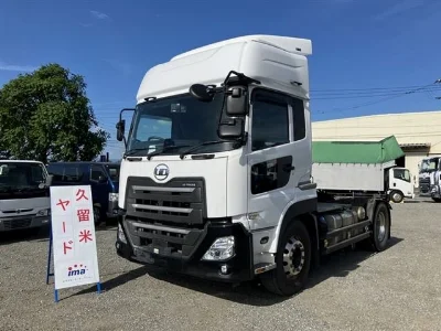NISSAN UD