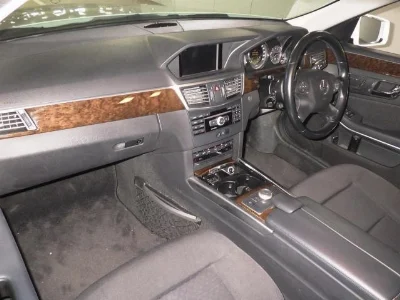 MERCEDES BENZ E CLASS STATION WAGON