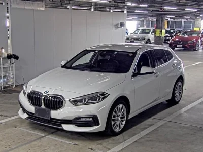 BMW 1 SERIES