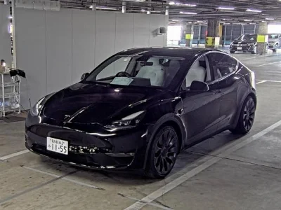TESLA MODEL Y