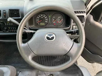 MAZDA BONGO VAN