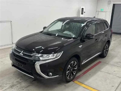 MITSUBISHI OUTLANDER PHEV
