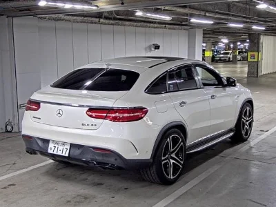 MERCEDES BENZ AMG GLE