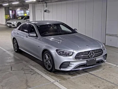 MERCEDES BENZ E CLASS