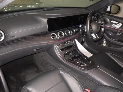 MERCEDES BENZ E CLASS