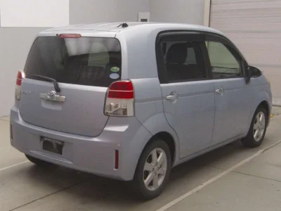 TOYOTA SPADE