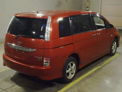 TOYOTA ISIS