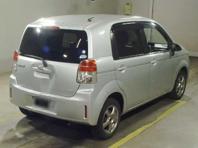 TOYOTA SPADE