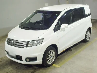 HONDA FREED SPIKE