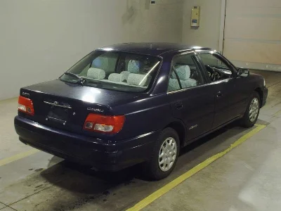 TOYOTA CARINA