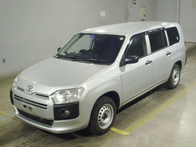 TOYOTA SUCCEED
