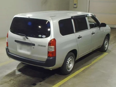 TOYOTA SUCCEED