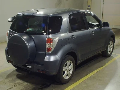 TOYOTA RUSH