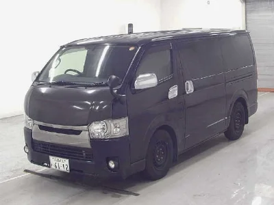 TOYOTA HIACE VAN