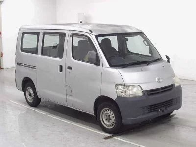 TOYOTA TOWN ACE VAN