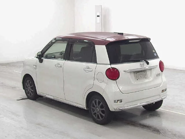 Daihatsu Cast  с аукциона в Японии