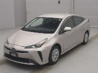 Цена авто Toyota Prius с аукционов Японии, номер кузова ZVW55, пробег 206 000, оценка 7