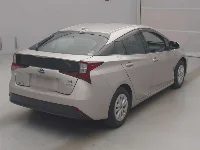 Цена авто Toyota Prius с аукционов Японии, номер кузова ZVW55, пробег 206 000, оценка 7