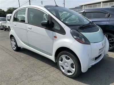 MITSUBISHI I