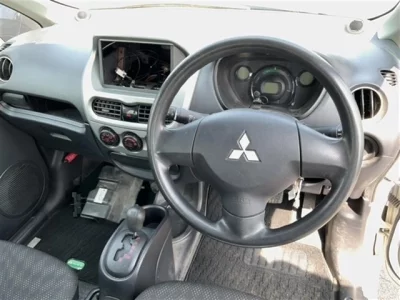 MITSUBISHI I