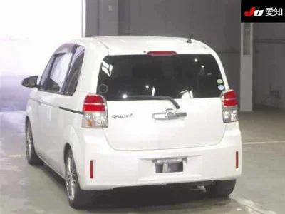 TOYOTA SPADE