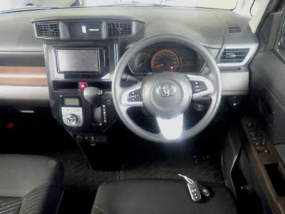 TOYOTA TANK
