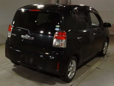 TOYOTA SPADE