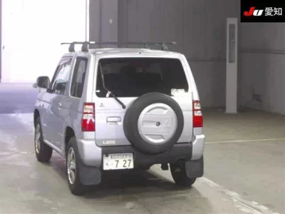 MITSUBISHI PAJERO MINI