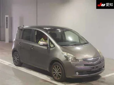 TOYOTA RACTIS
