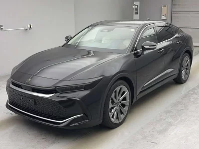 TOYOTA CROWN CROSSOVER