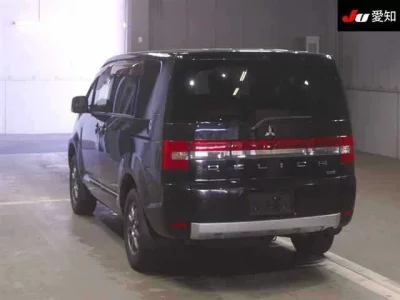 MITSUBISHI DELICA D5