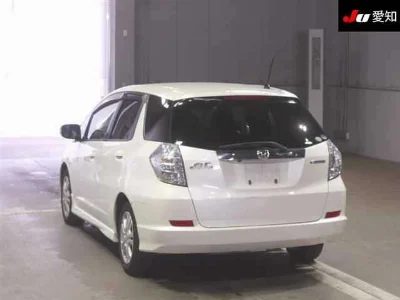 HONDA FIT SHUTTLE
