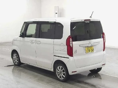 HONDA N BOX