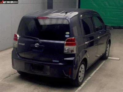 TOYOTA SPADE