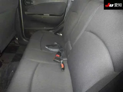 MITSUBISHI COLT PLUS
