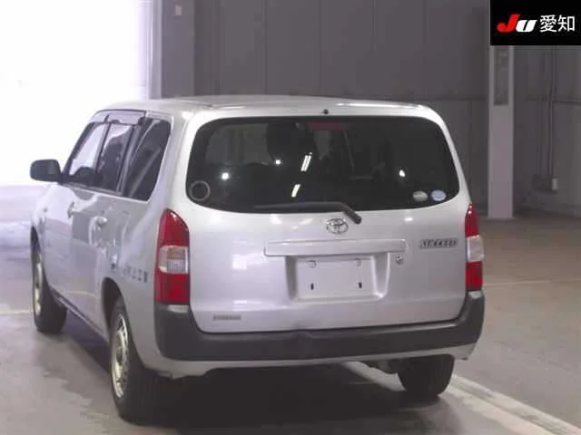 Toyota Succeed  с аукциона в Японии