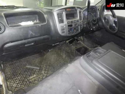 NISSAN CARAVAN