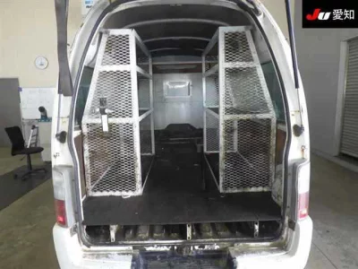 NISSAN CARAVAN