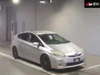 Цена авто Toyota Prius с аукционов Японии, номер кузова ZVW30, пробег 60 000, оценка 6