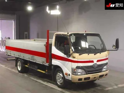 TOYOTA DYNA