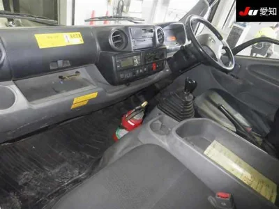 TOYOTA DYNA