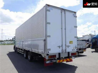 NISSAN DIESEL (UD) QUON